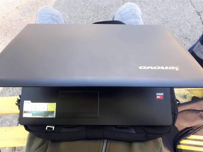 Lenovo Laptop