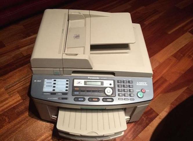 Panasonic laserski multifunkcionalni štampač