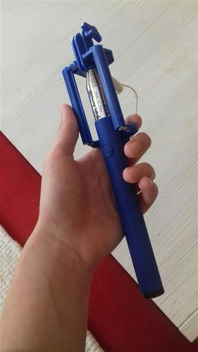 Selfie stick/Selfi štap