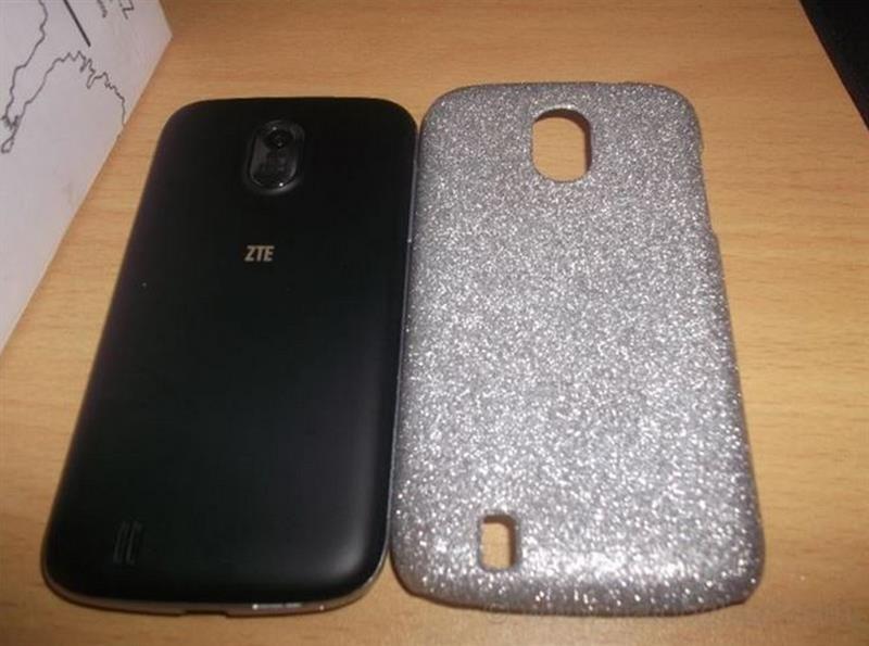 ZTE-Blade-3