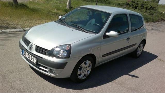 Renault-Clio-DCI--03