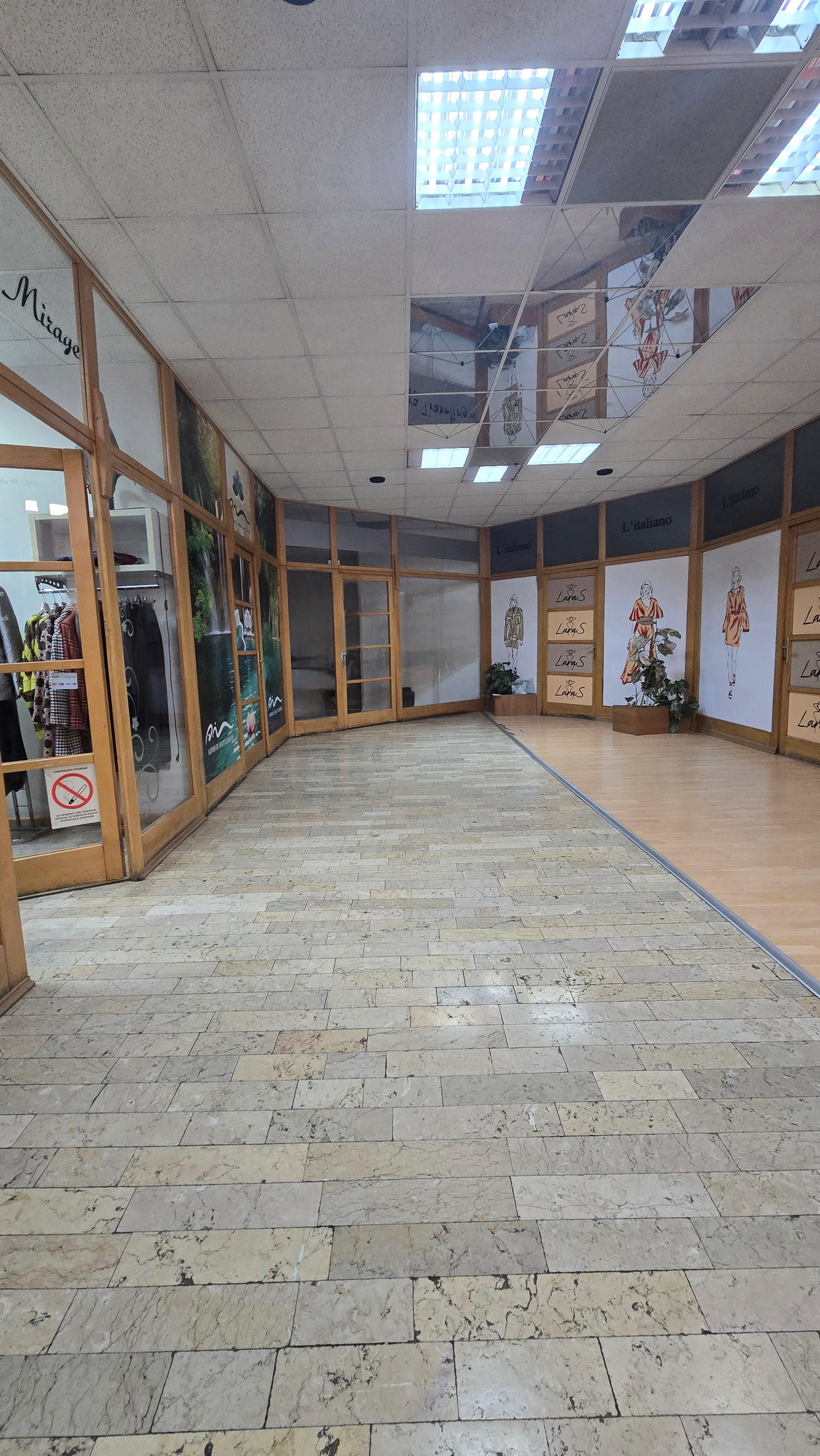Lokal-u-centru-grada