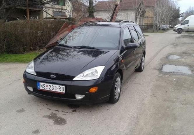 Ford Focus 1.8TDCI -01
