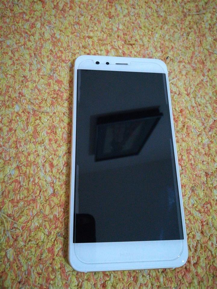 HUAVEI-P10-LITE