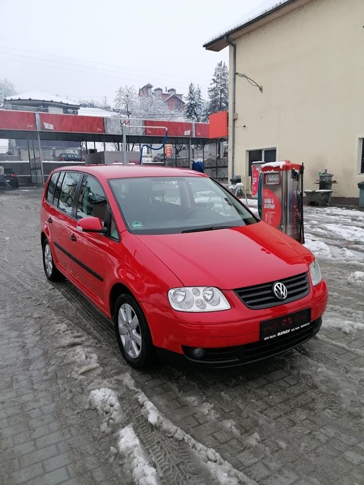 VW-TUARAN---1-6-benzin-