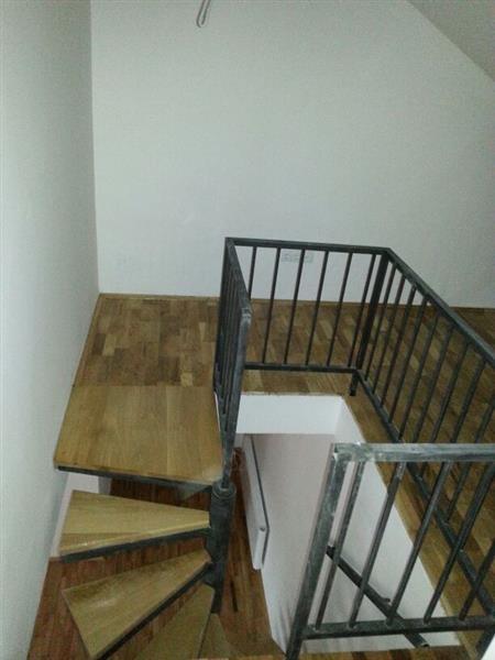 DVOSOBAN-STAN-62M2-MITROVO-BRDO
