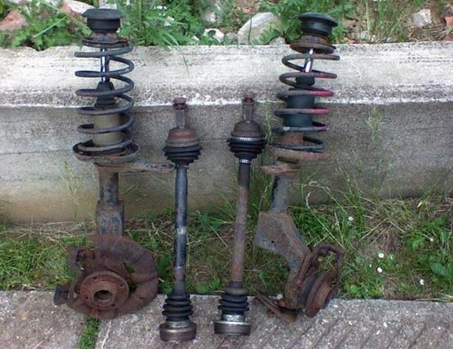 Trapovi za AUDI 80