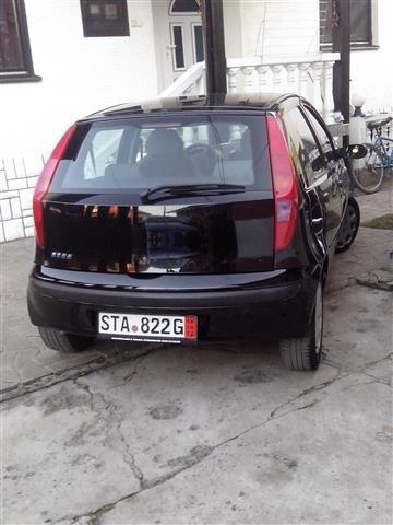 Fiat-Punto-1-2-8v---03