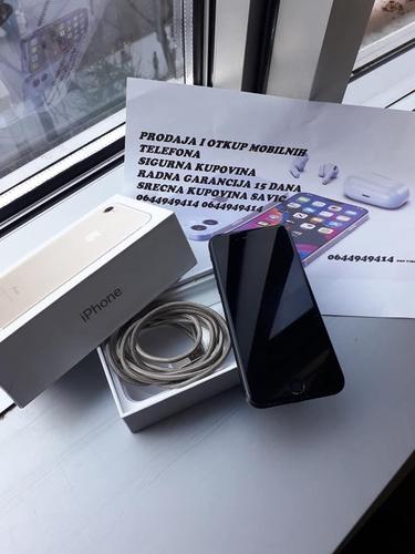 Iphone 7 32gb vise komada