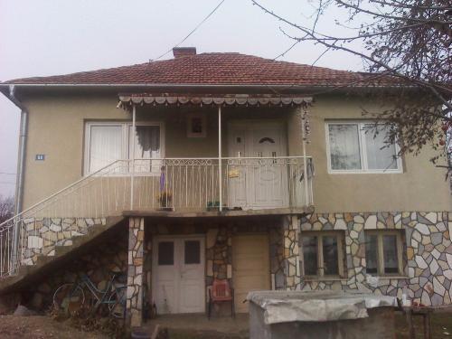 Kuca 120m2 u Stepojevcu