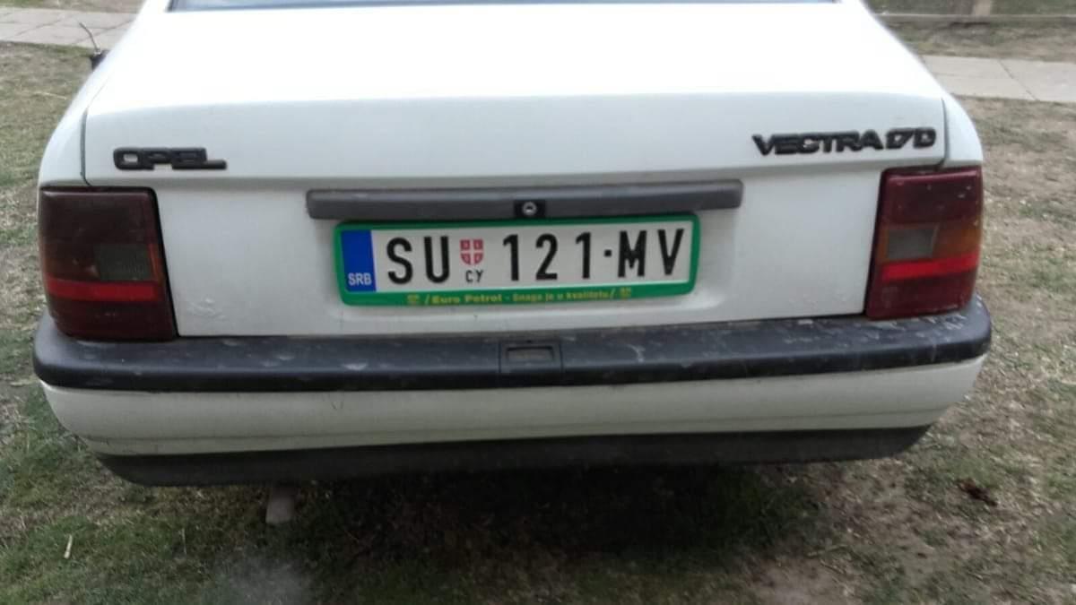 prodajem-opel-vektru-1-7DGL-Registrovan