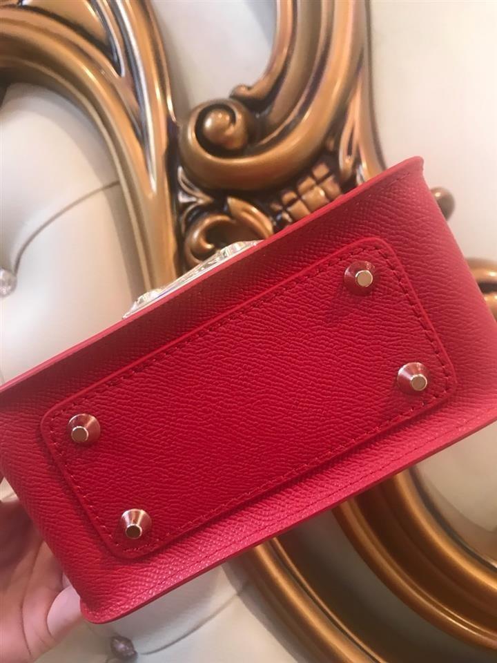 FURLA-TORBA-metropolis