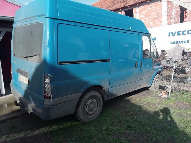 Prodajem kombi