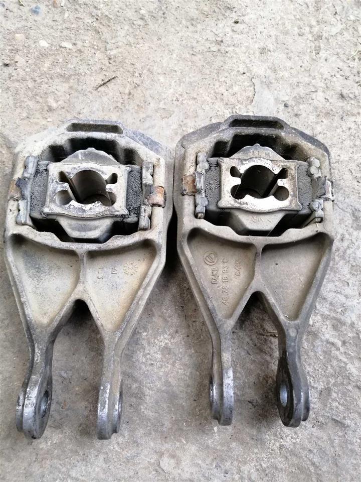 Fiat-stilo-1-9-116-ks-Nosaci-menjaca