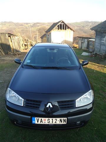 Renault-Megane--04