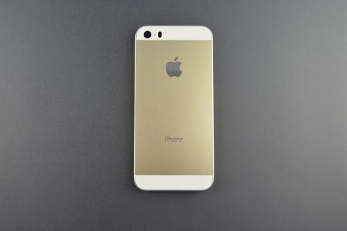 IPhone 5S Champagne Gold