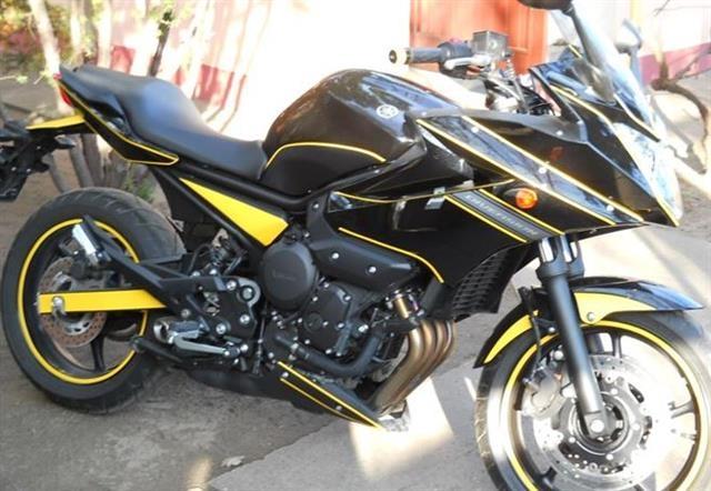 Yamaha-Diversion-XJ6S