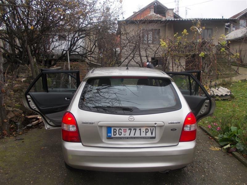 mazda-323f--1-3-benzinac-