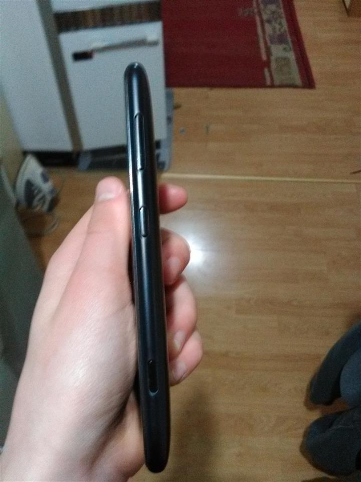 Nokia-Lumia-640-POVOLJNO