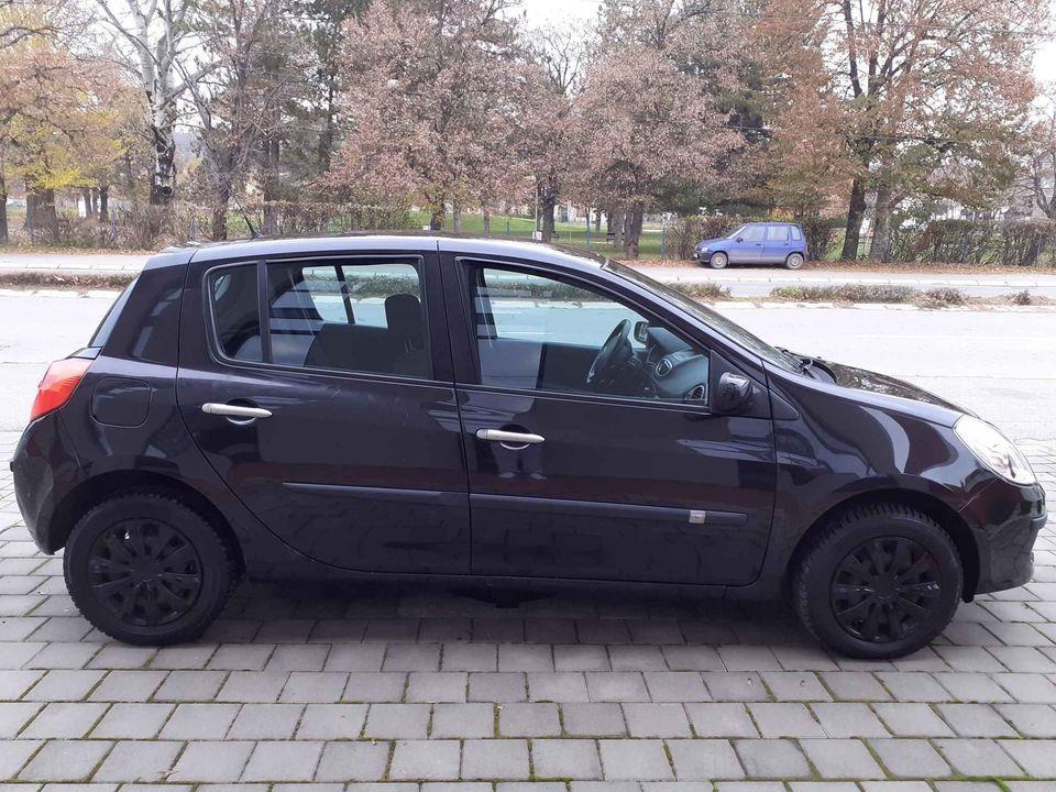 Renault-Clio-1-2