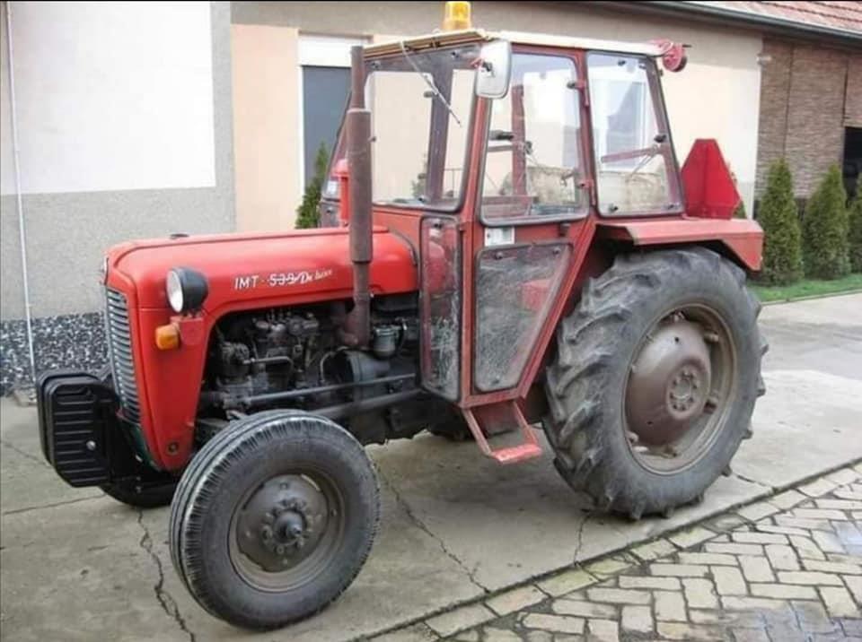 KUPUJEM-TRAKTOR