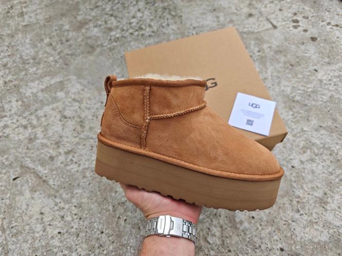 UGG Mini Platform