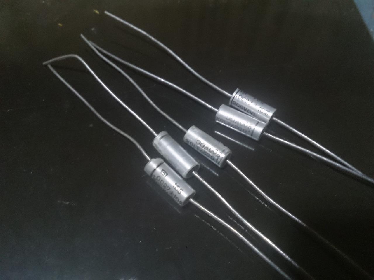 General-Instruments-GI-27nF-200VDC