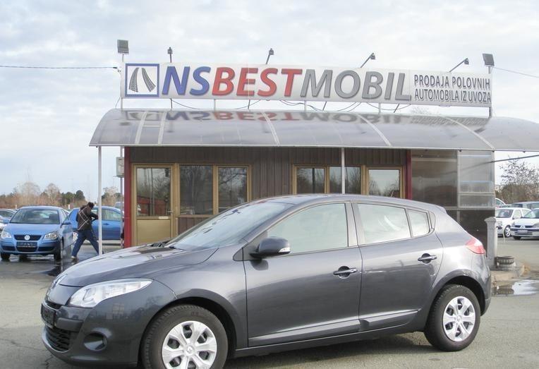 Renault-Megane-1-5-DCi--10