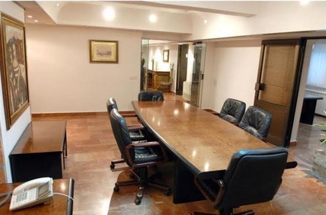 Kancelarijski prostor 450m2 u Vracar