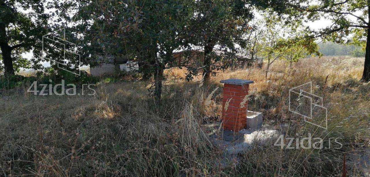 Hala-na-prodaju-Bor