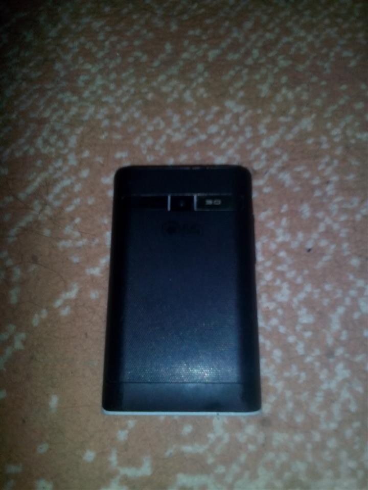 LG-E400