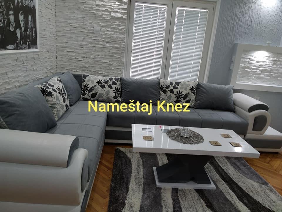 Garniture-Knez