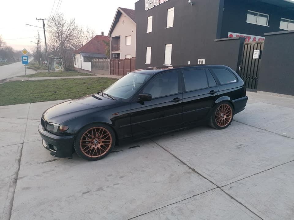 BMW-318D