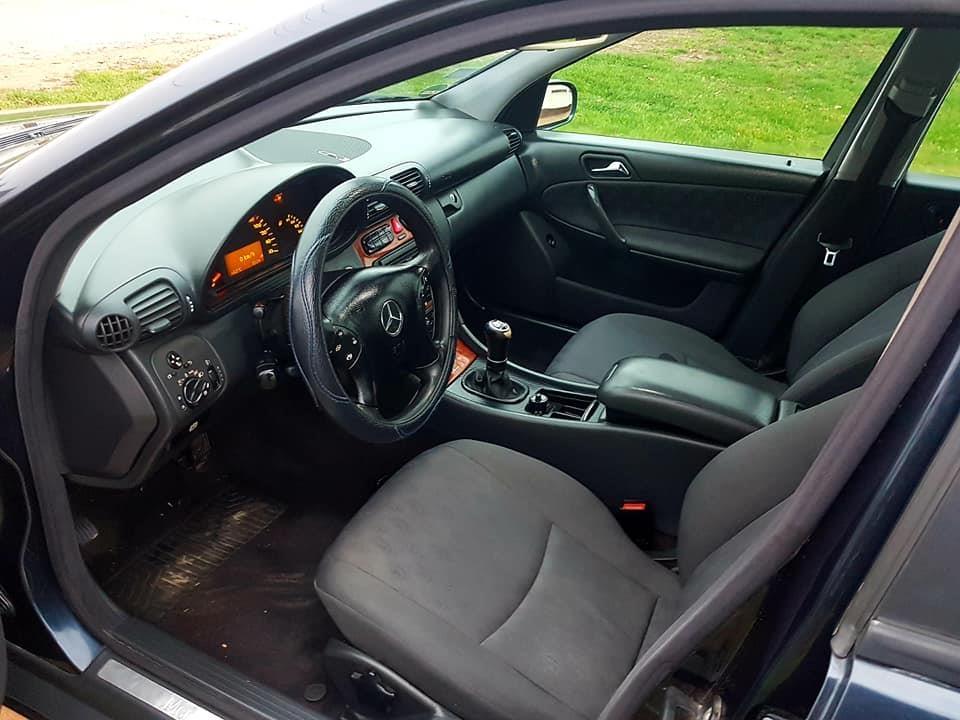 Mercedes-c180