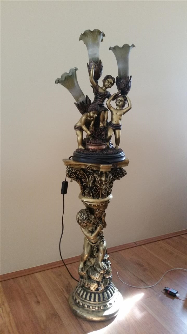 LAMPA