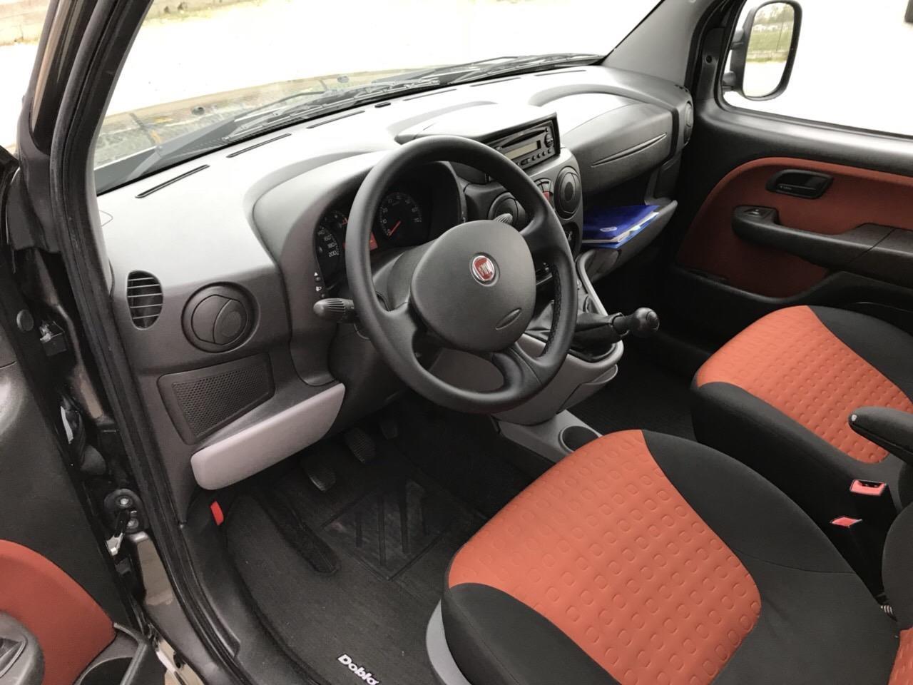 FIAT-DOBLO-BERLINA