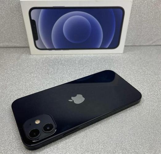 iPhone 12