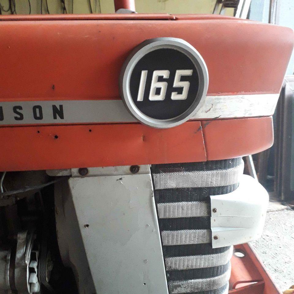 Massey-ferguson-165