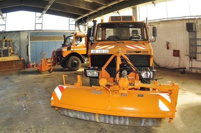 UNIMOG-U-1450
