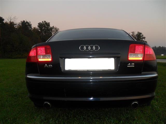 Audi-A8-4-2--03