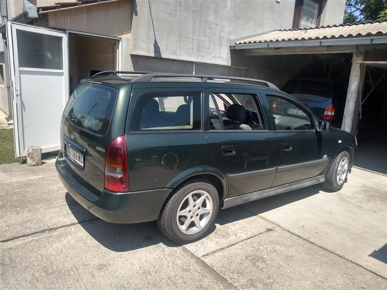 Opel-Astra-G-