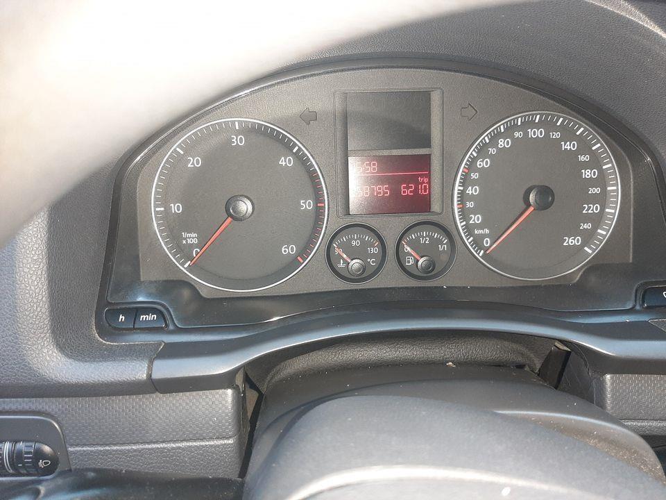 Golf-5-1-9tdi-105ks-------