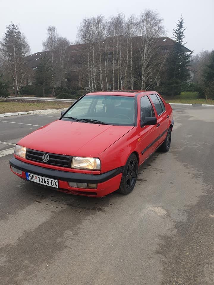 VW-VENTO-1-8-BENZ-PLIN