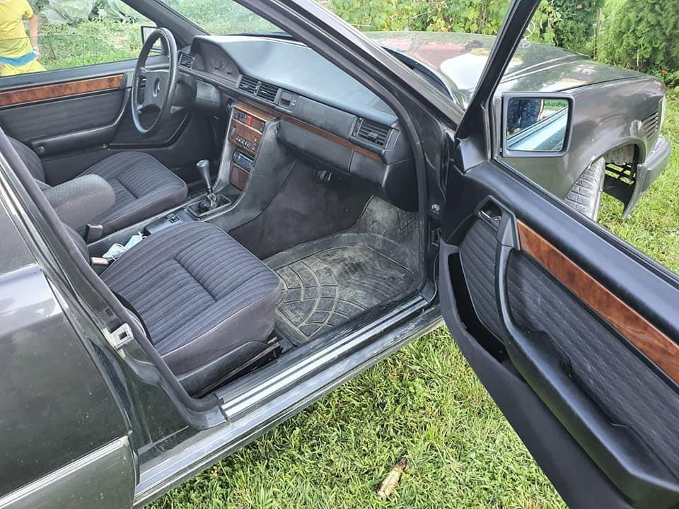 Mercedes-E250D