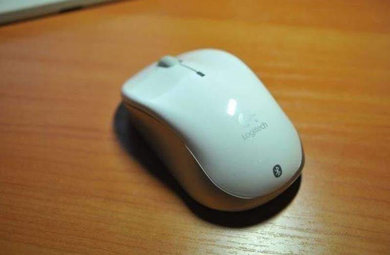 Mis-Bluetooth-Logitec-V470-Laser-1000dpi