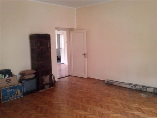 Stan-86-m2-u-centru-Leskovca-
