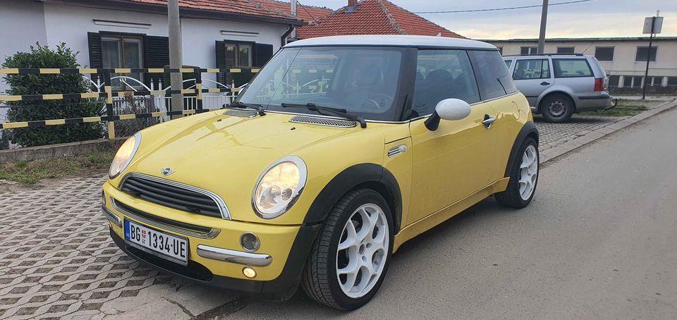 Mini-Cooper-1-6-benz
