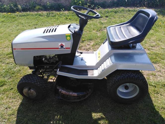 Traktor kosačica briks 12 ks