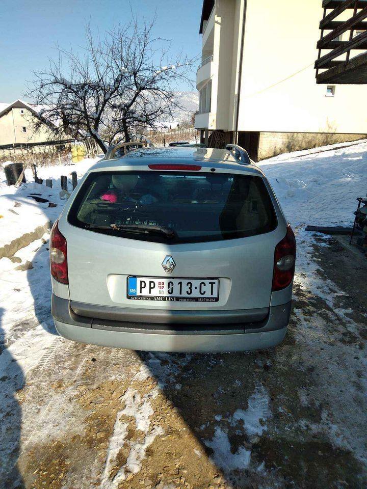 Renault-laguna-2001god--1-9-dci