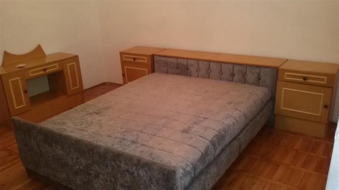 Spavaća soba.